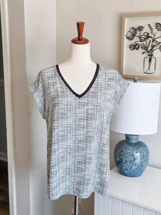 Black White Print Top M