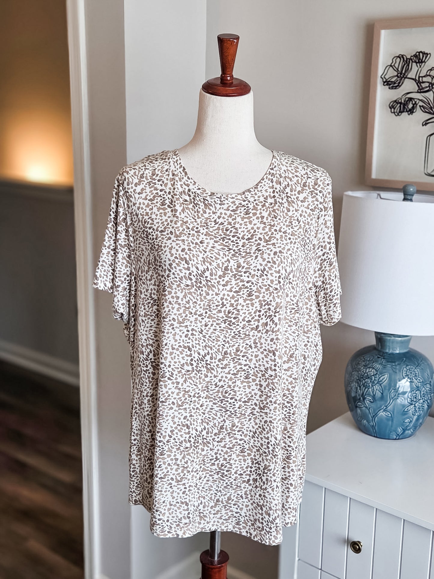 Cream Brown Print Top XL