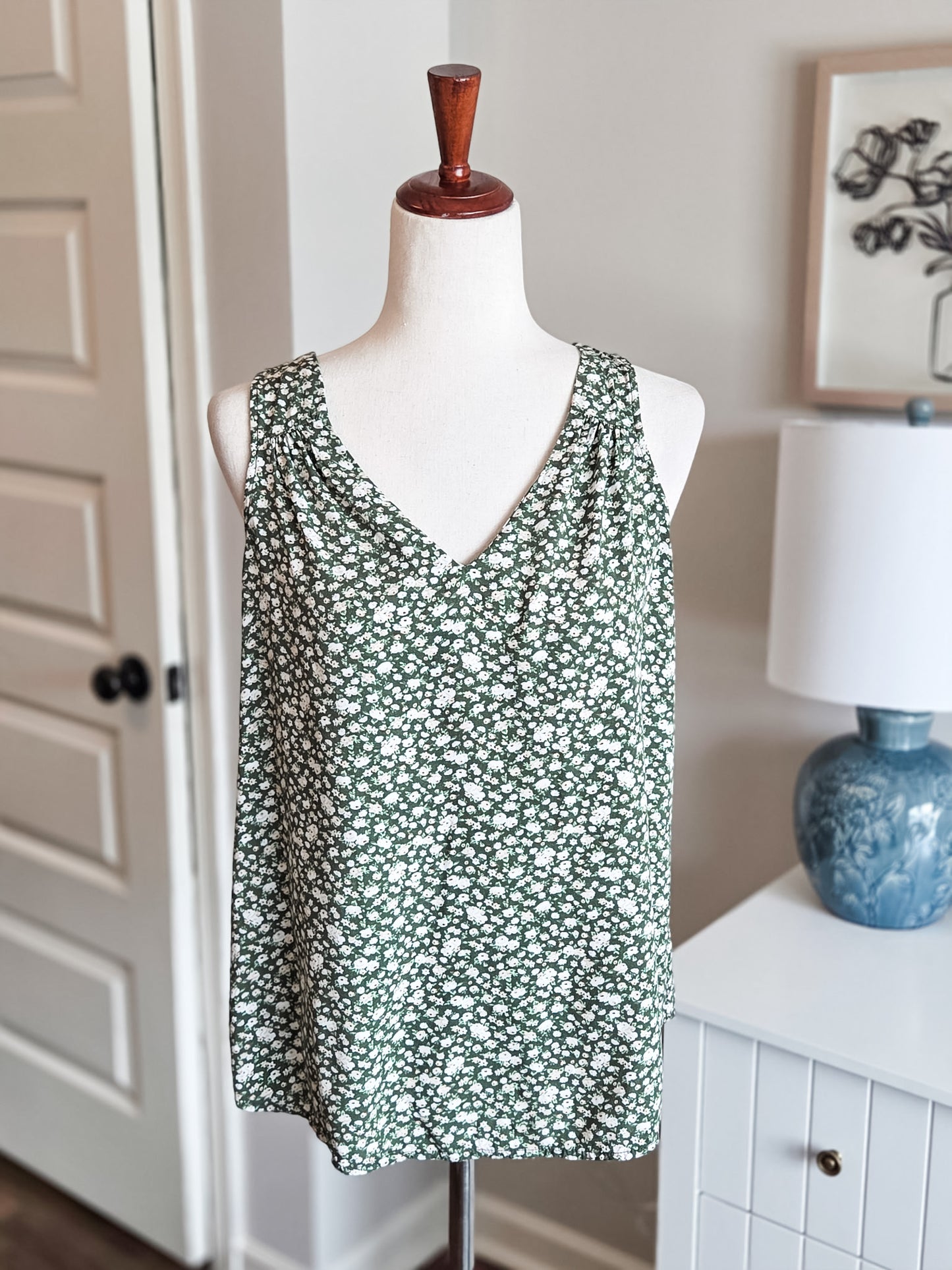 Green Floral Tank M