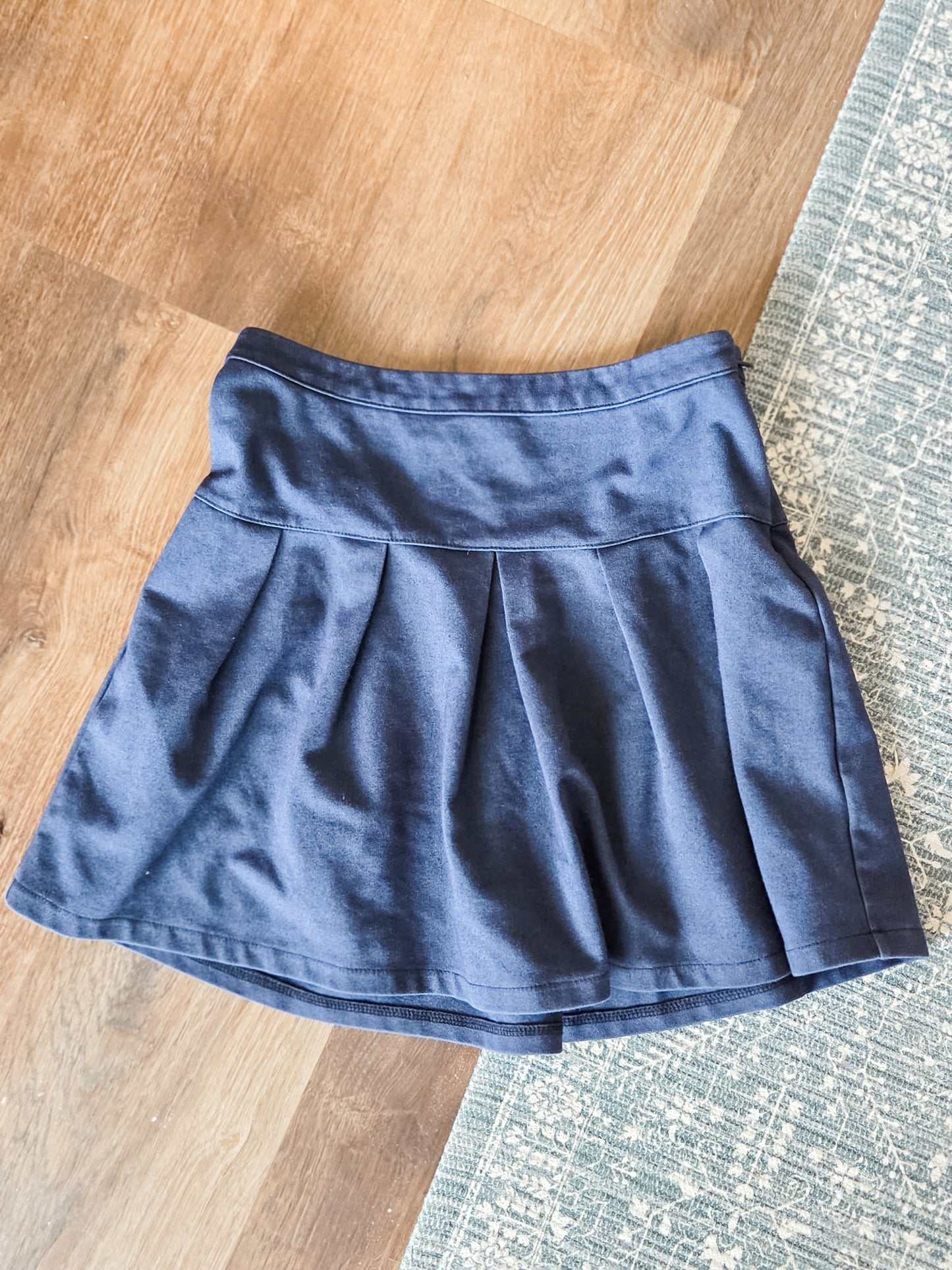 Navy Pleated Skirt Youth XL/12