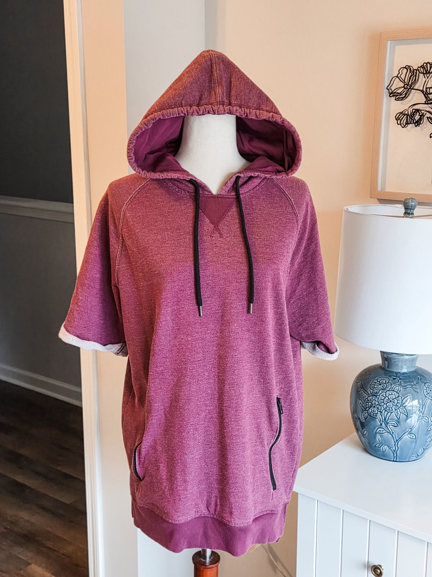 Maroon Short Sleeve Hoodie L