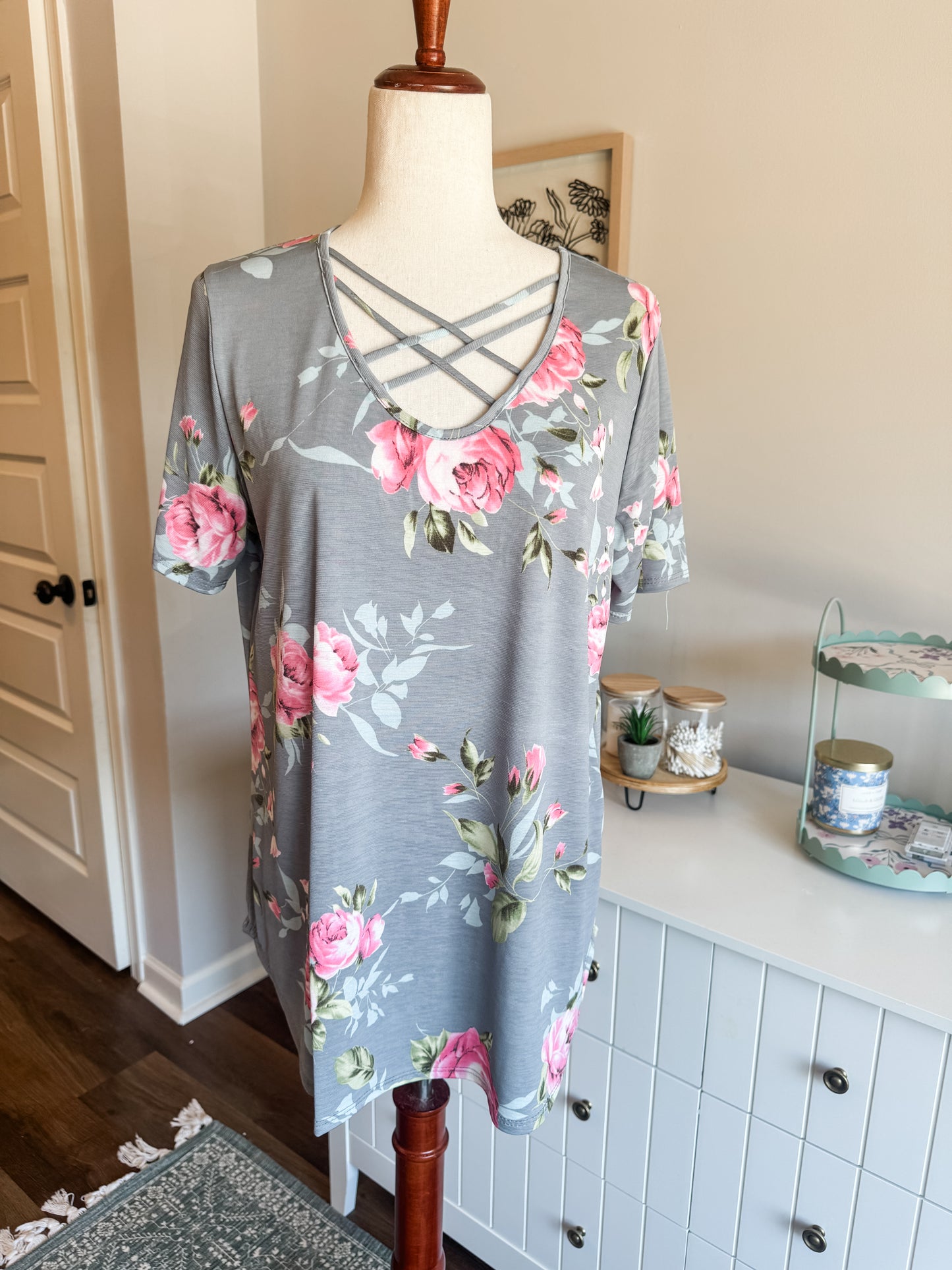NEW Gray Floral Top