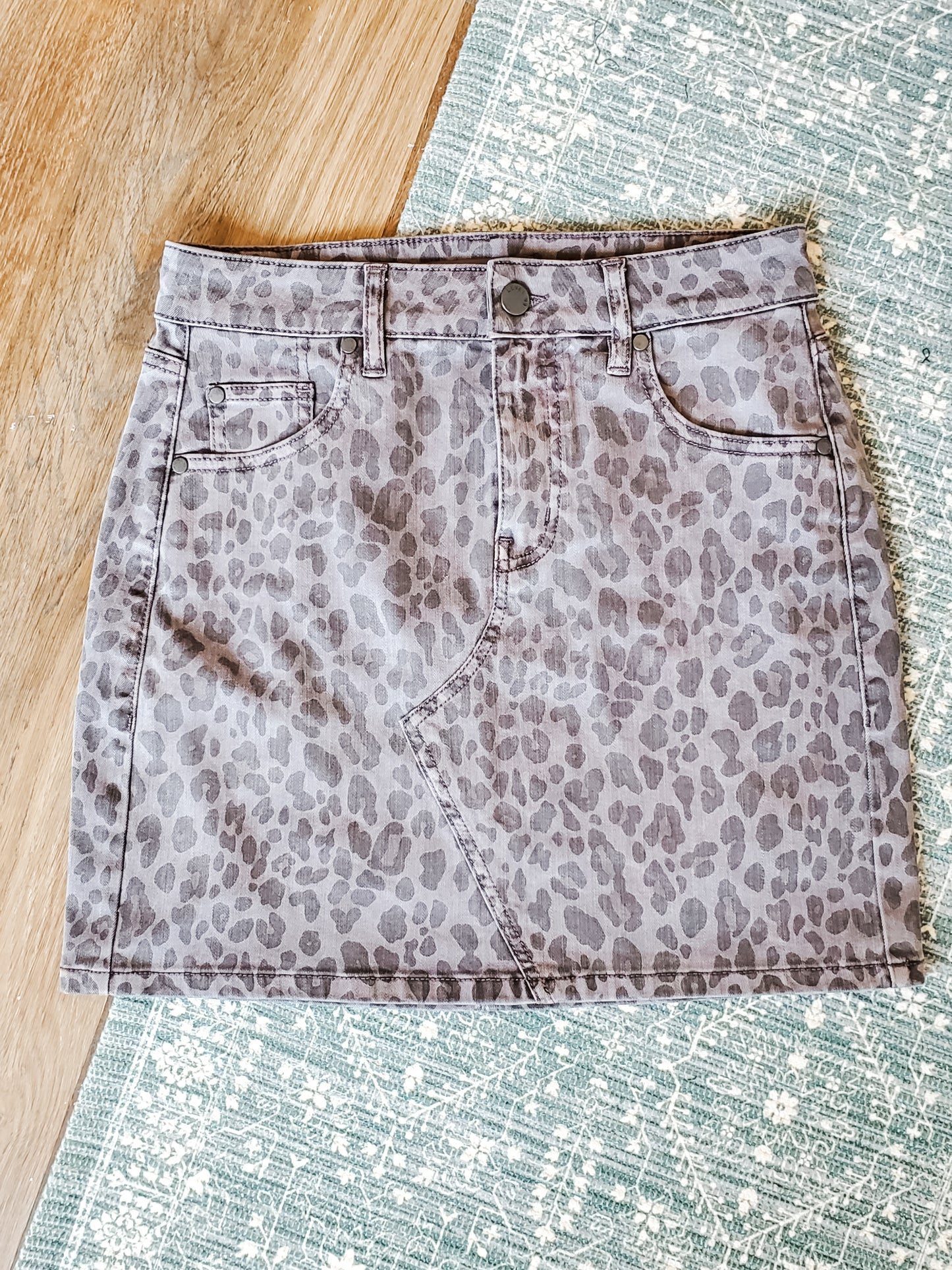 Gray Animal Print Skirt 25