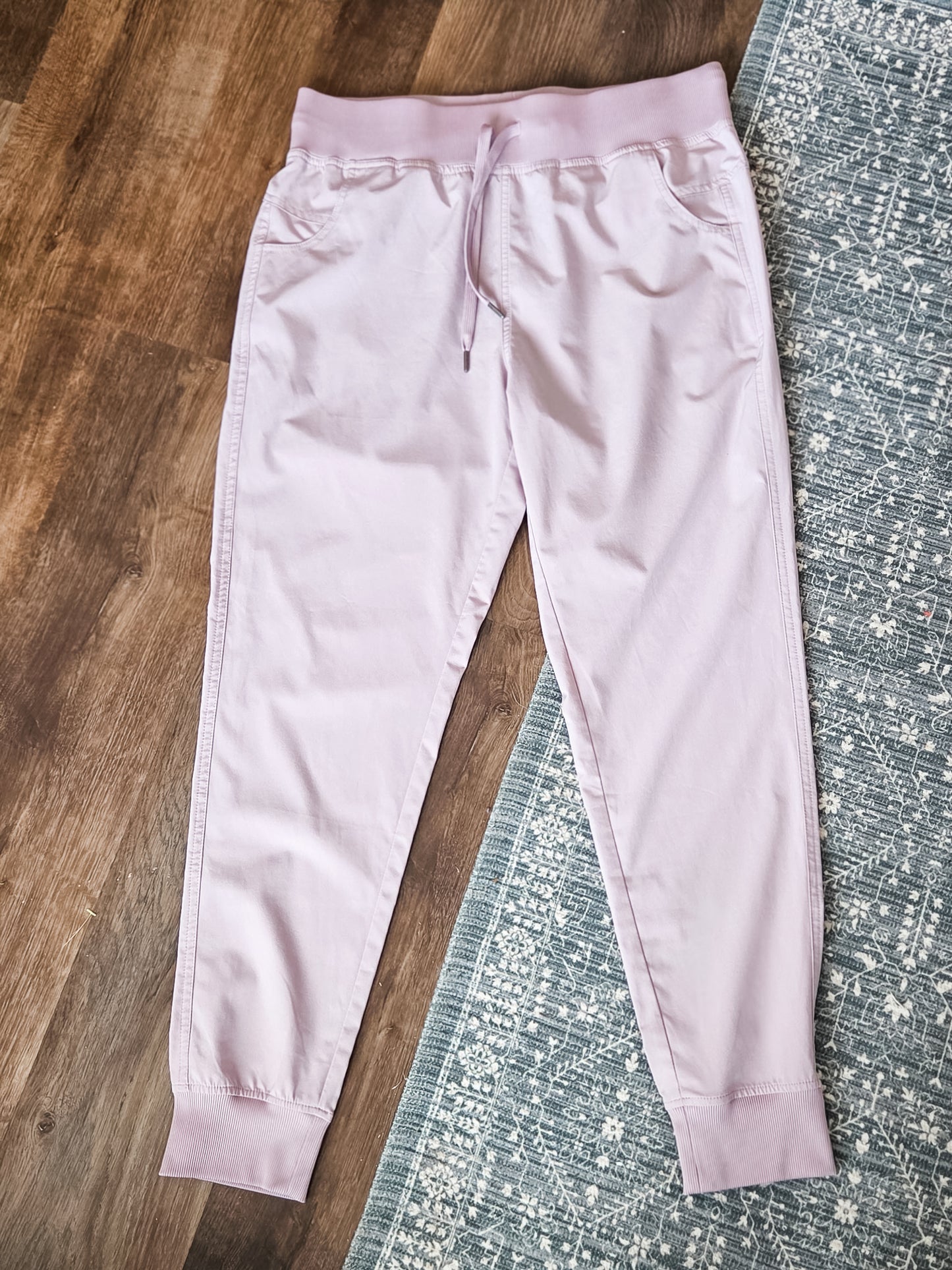 Lavender Joggers L