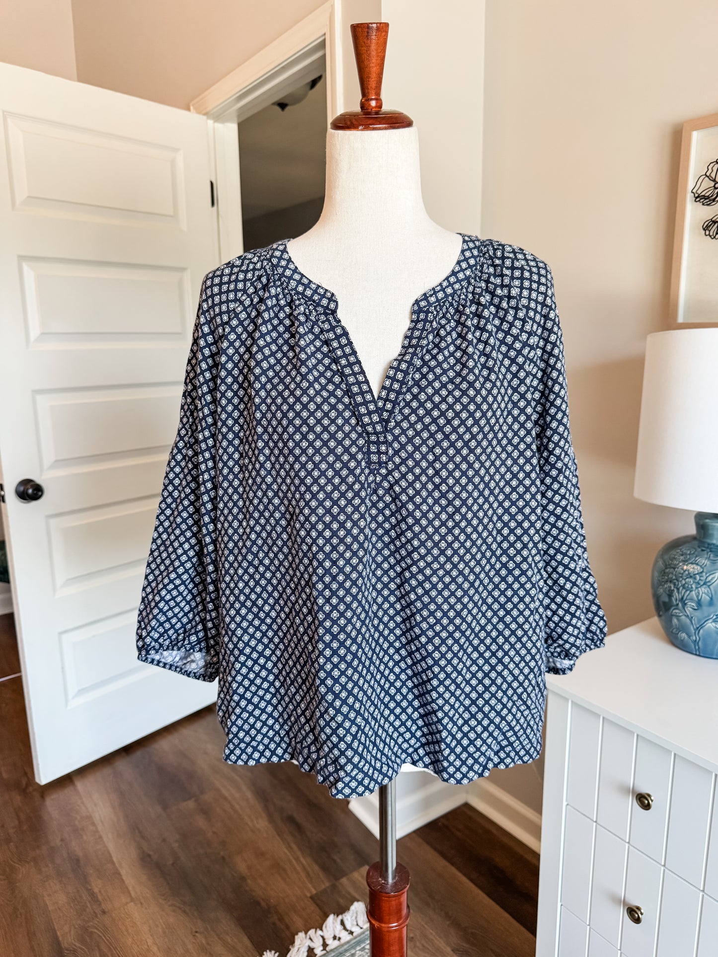 Navy Print Top PXL