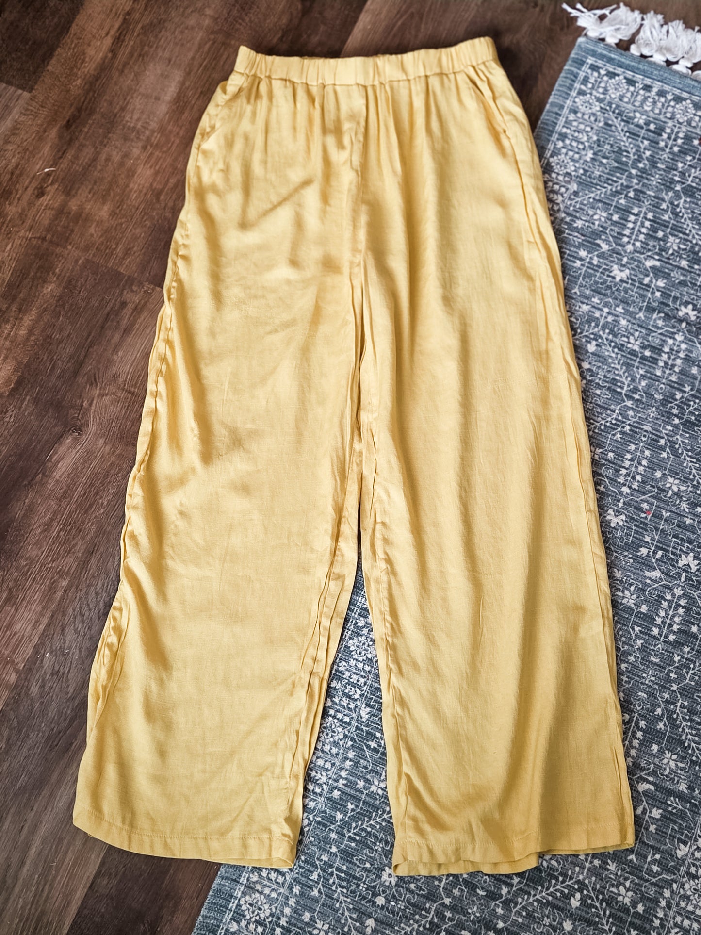 Yellow Pants S/M