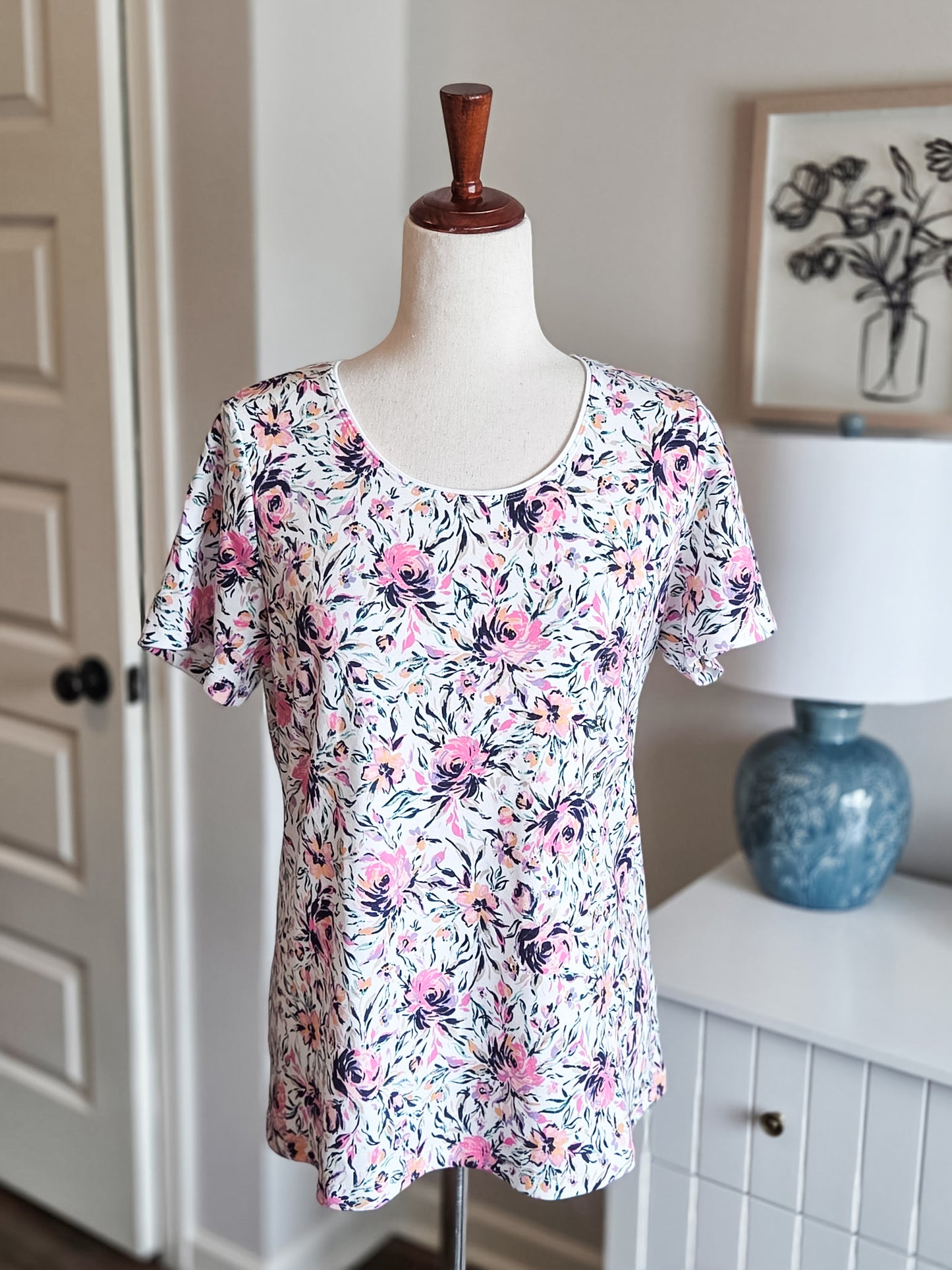 White Floral Tee L