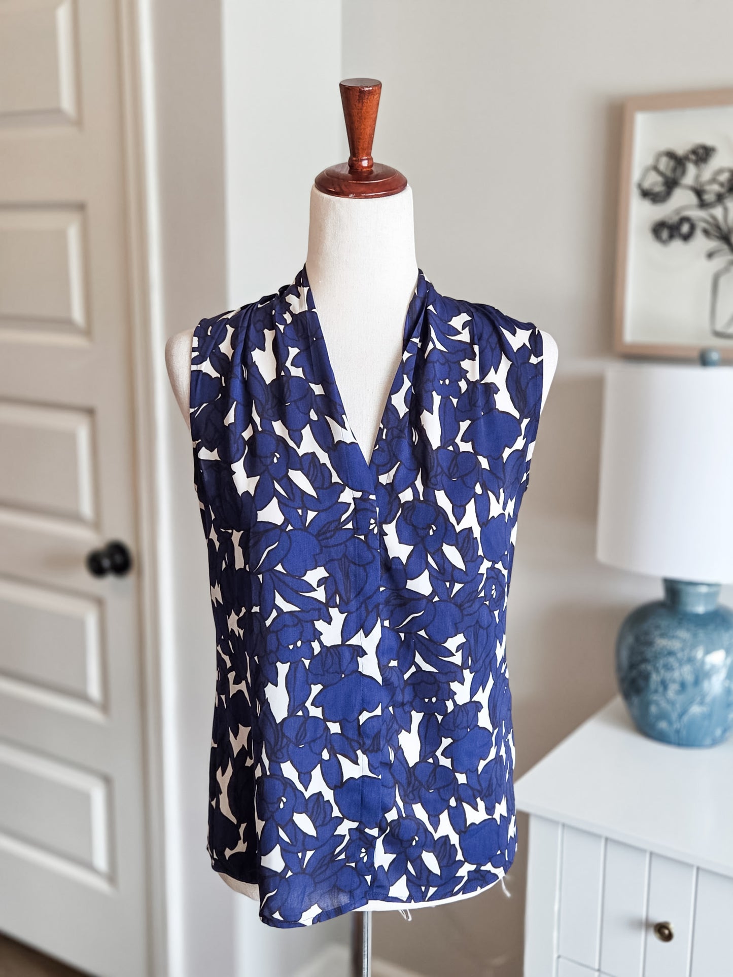 Navy Black Cream Floral Tank 4P