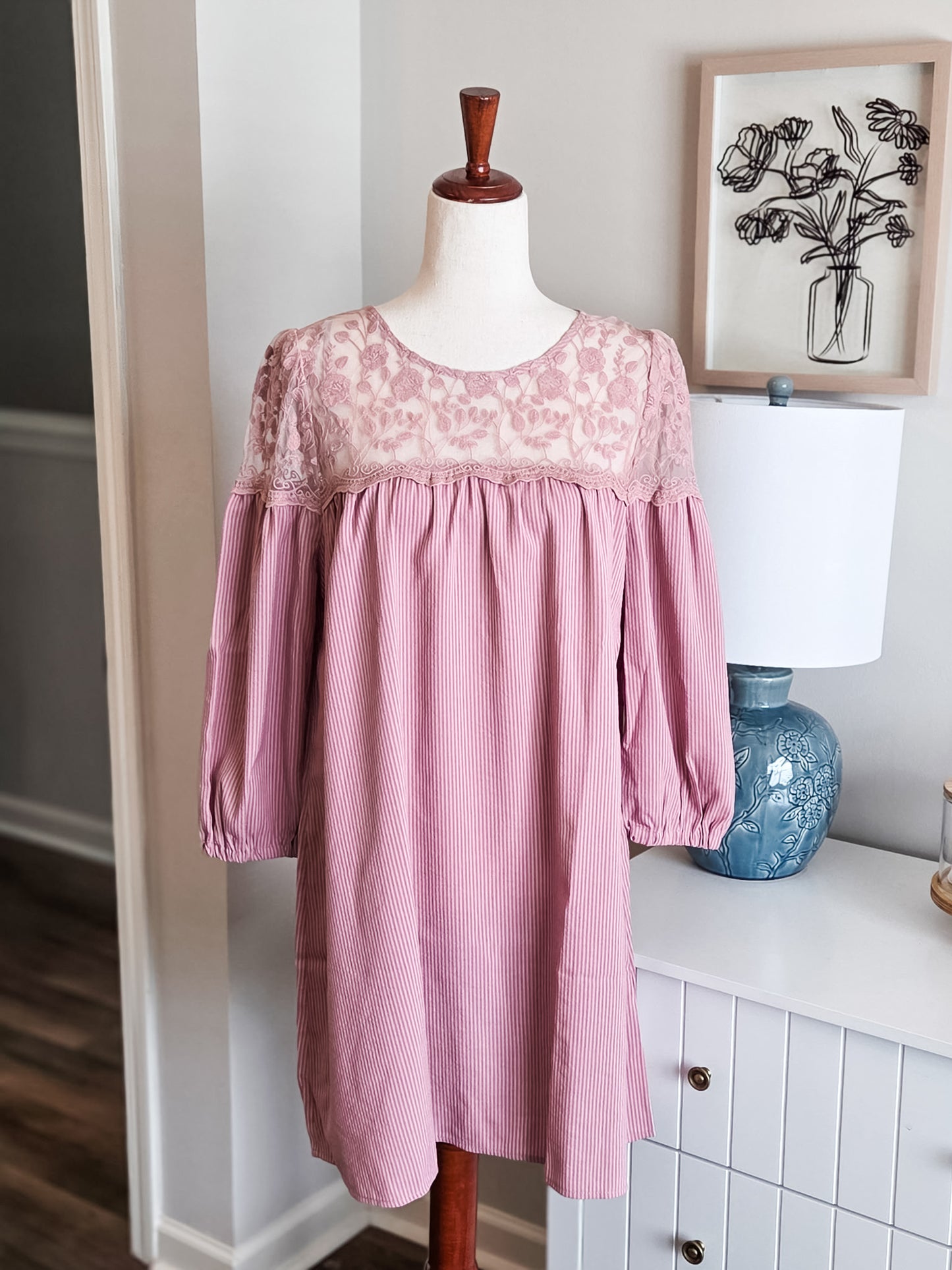 NEW Mauve Lace Yoke Mini Dress S