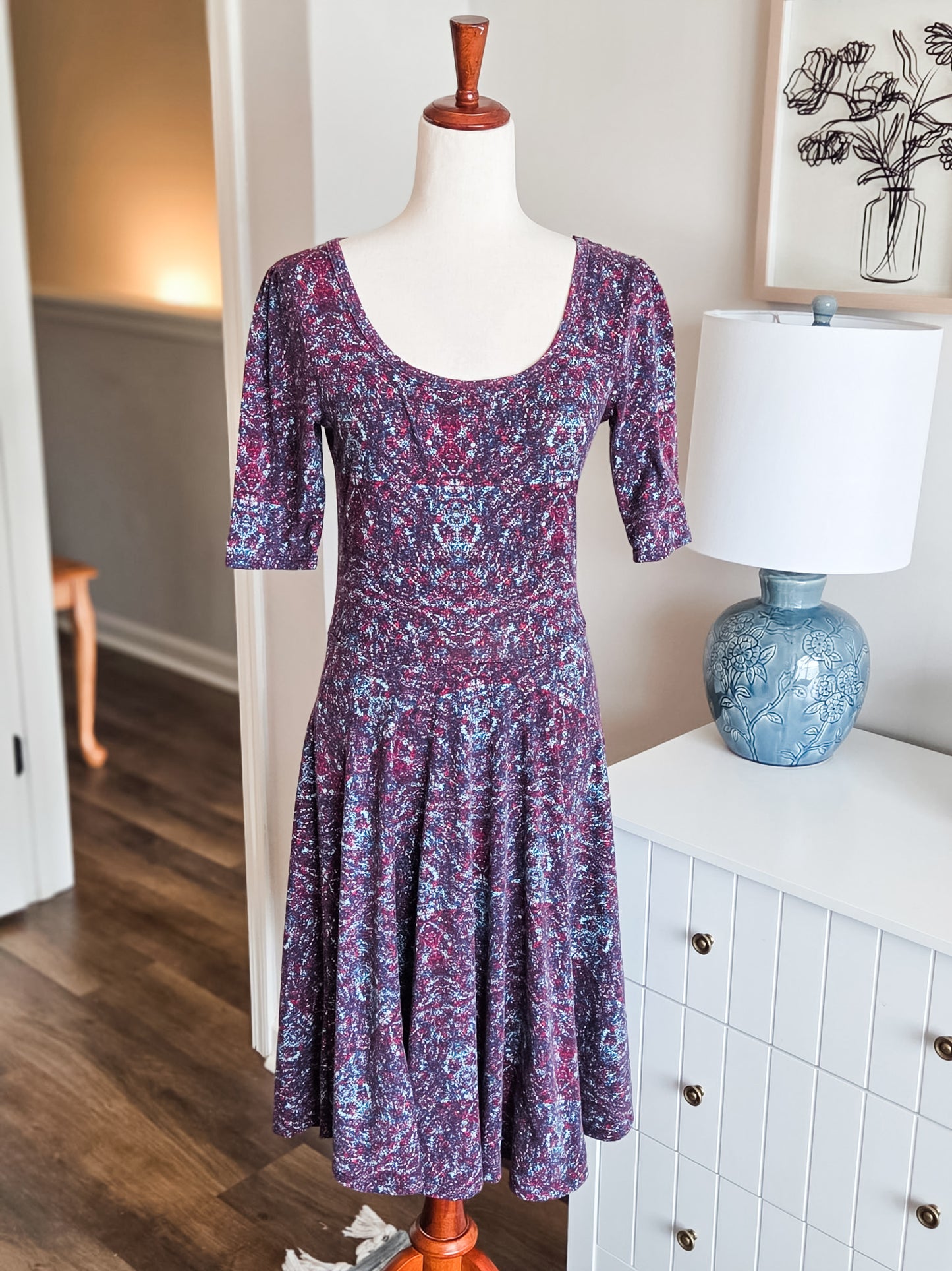 Burgundy Navy Aqua Nicole Dress M