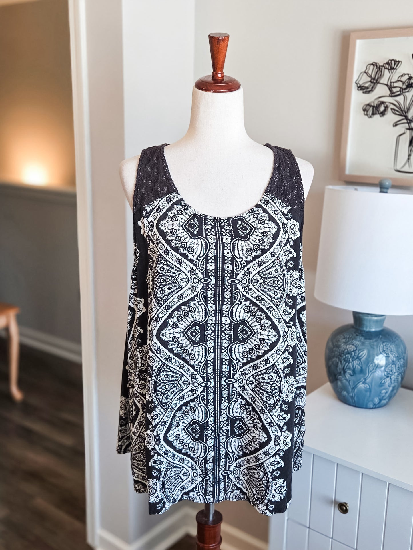 Black White Print Tank 1X