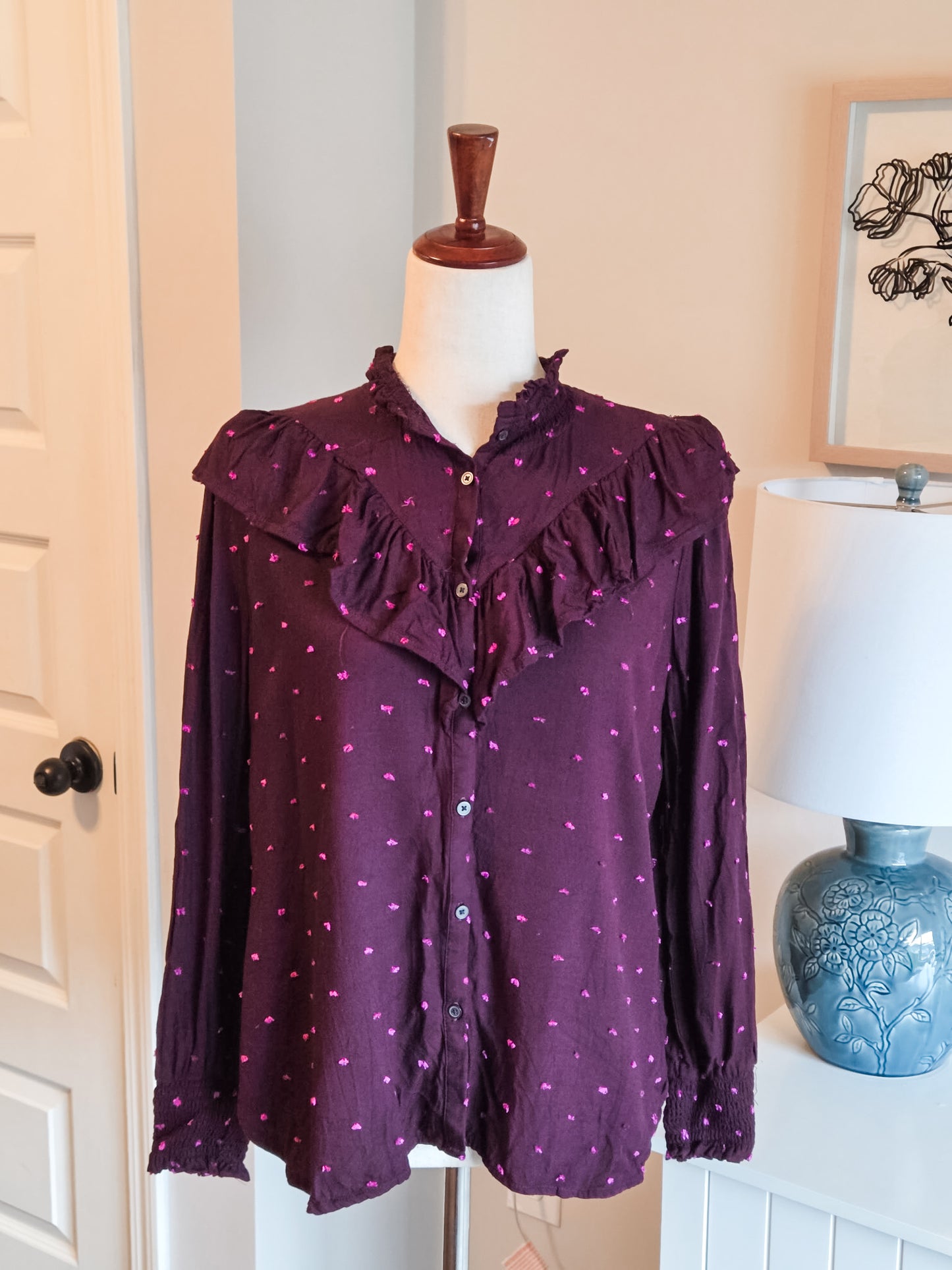 Purple Pink Ruffled Button Up M