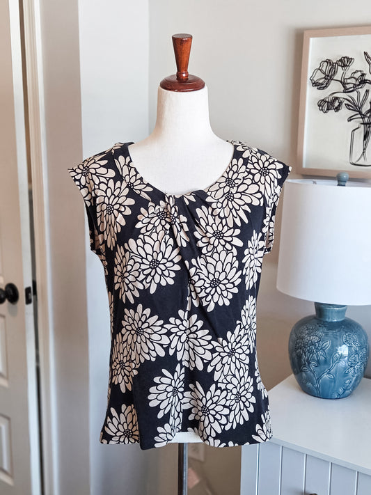 Black Tan Floral Top L Petite