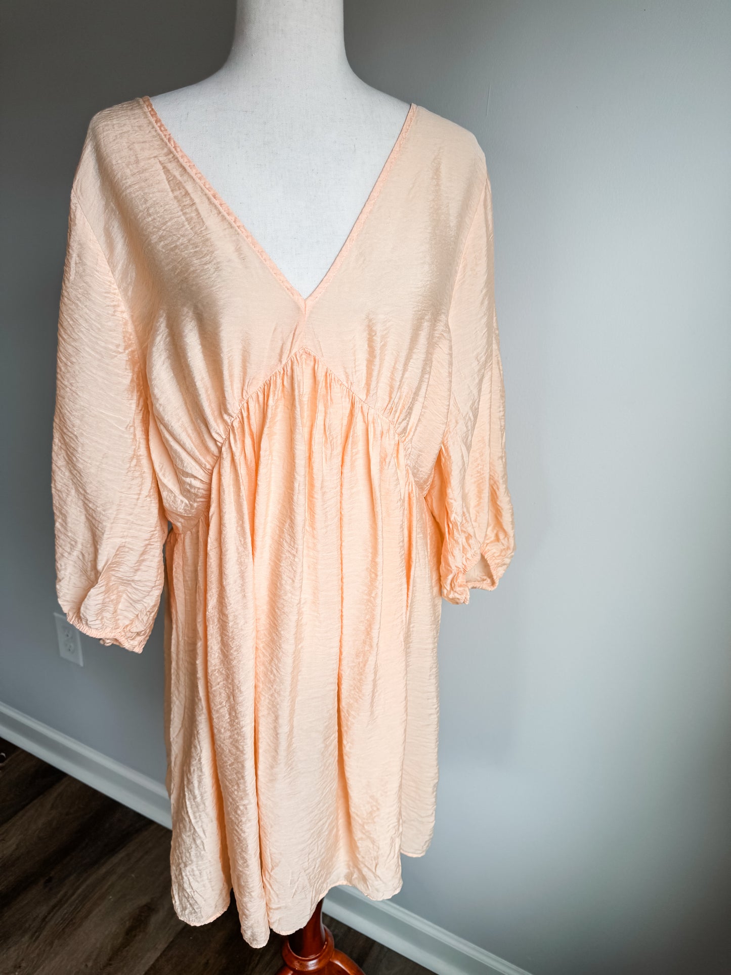 Peach Dress L