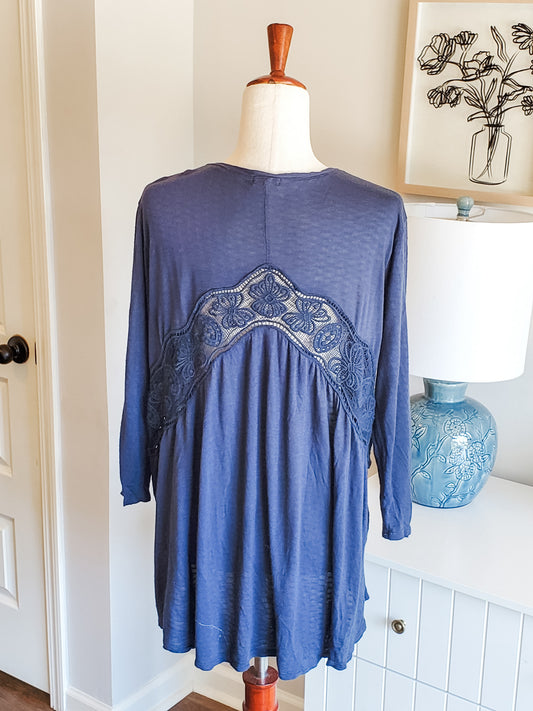 Navy Top with Lace 2X
