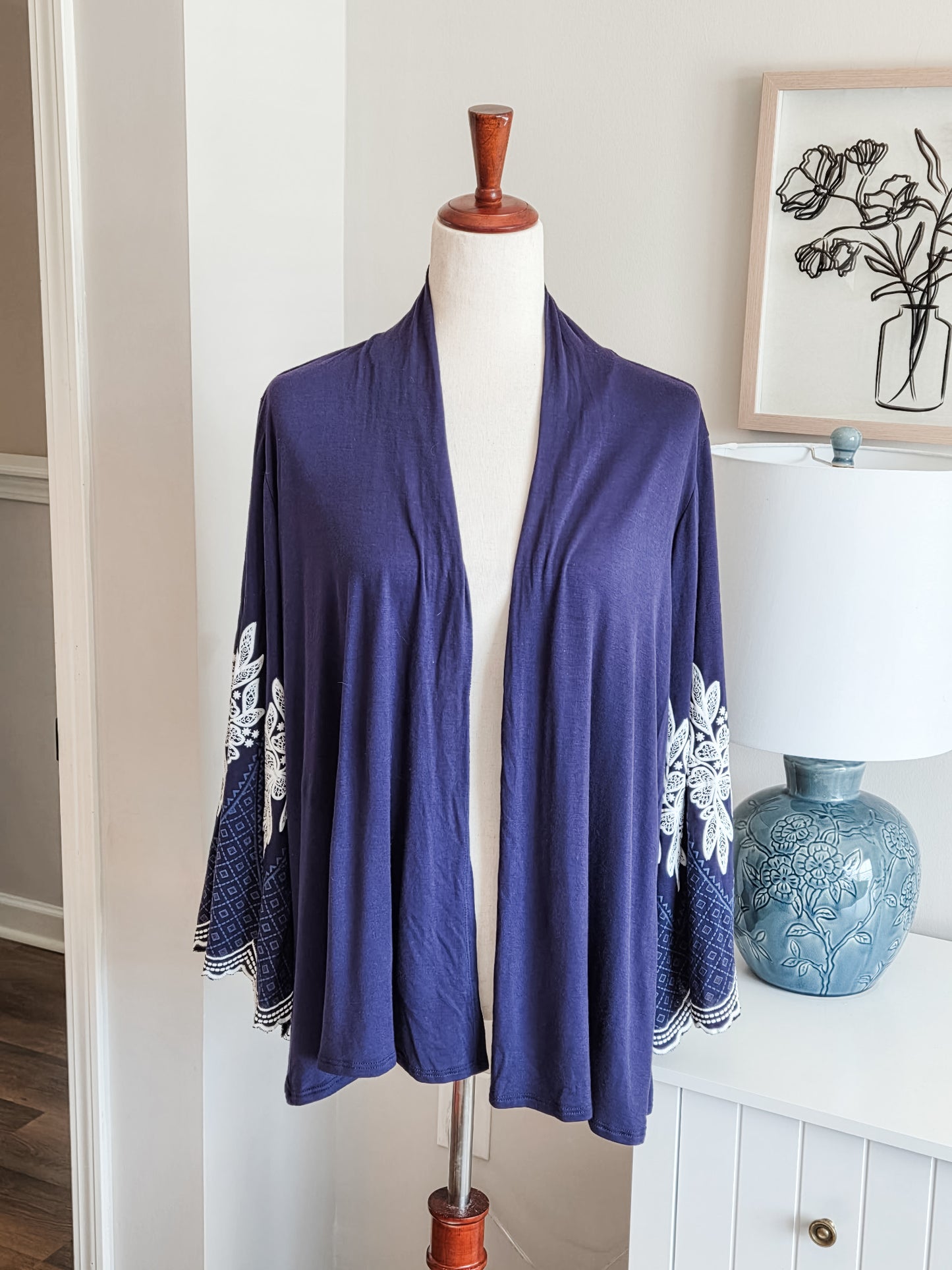 Navy White Cardigan L