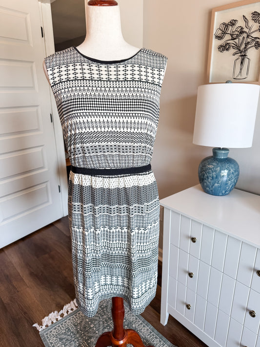 Cream Black Print Dress M