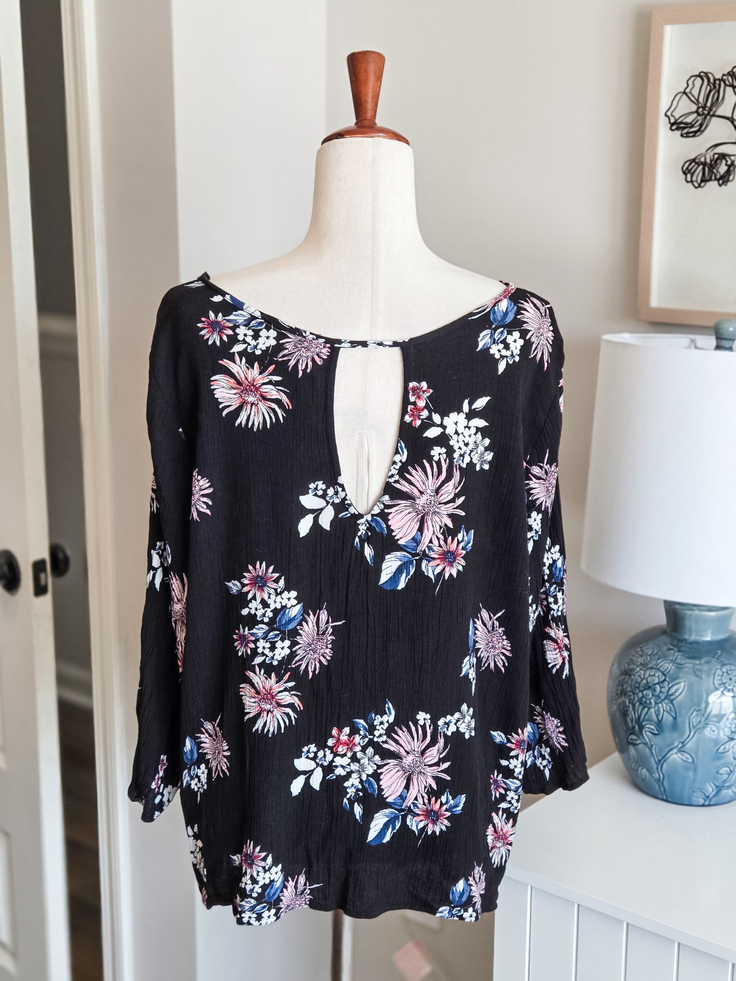 Black Floral Top 2X