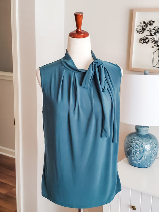 Hunter Green Tank with Bow LP