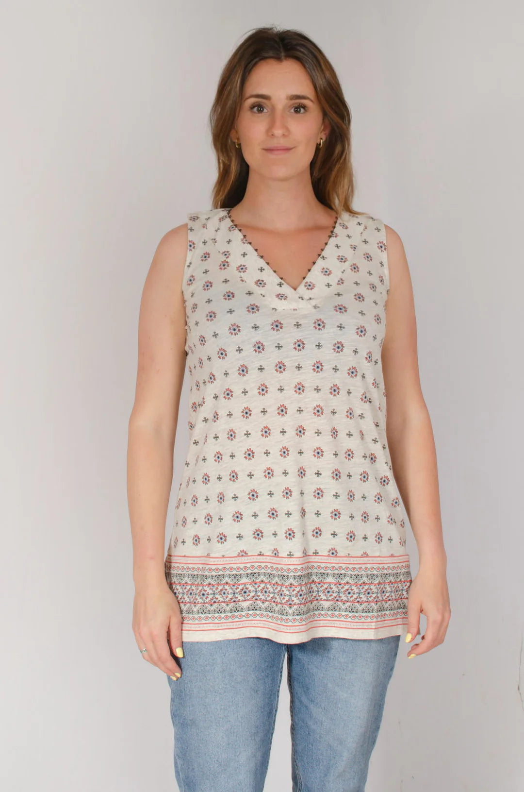 Tan Gray Red Print Tank XL