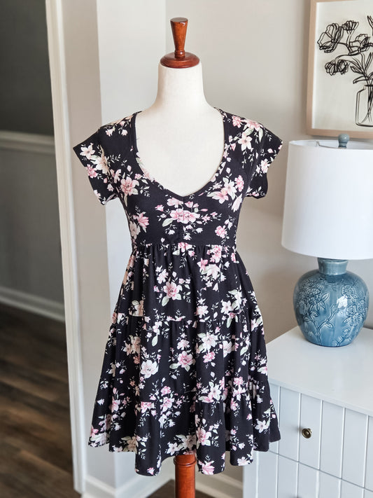 Black Floral Dress S