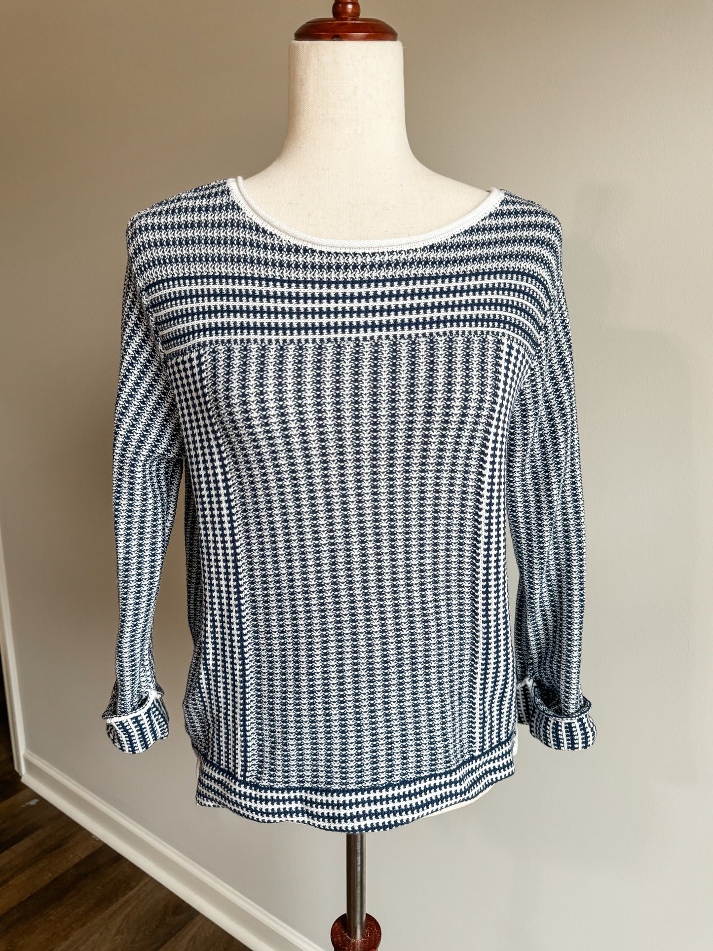 Navy and White Cotton Sweater S