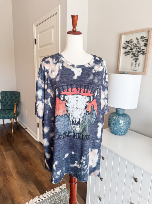 “Free Spirit, Wild Heart” Tee XL/1X