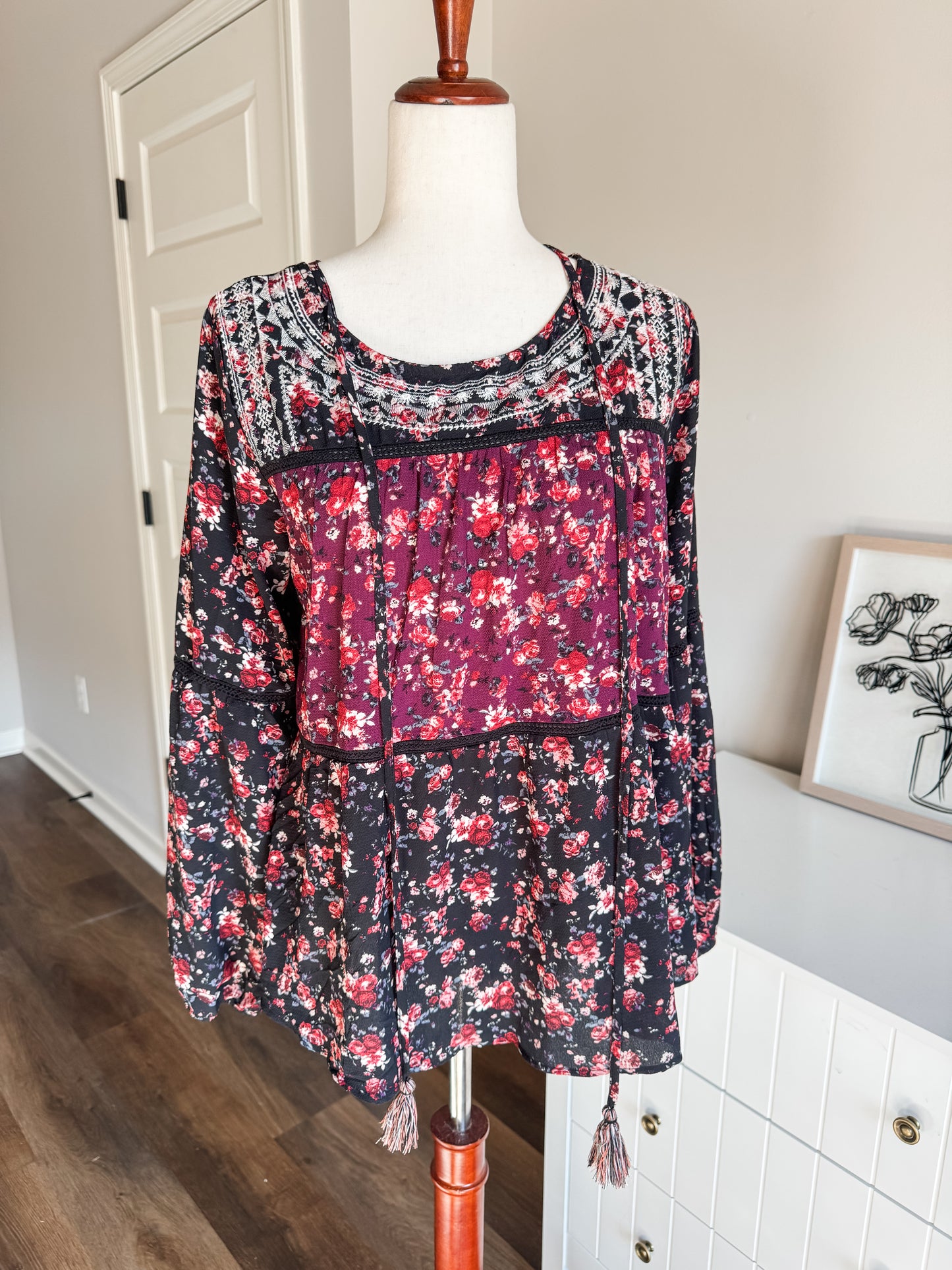 Black Purple Red Floral Top L