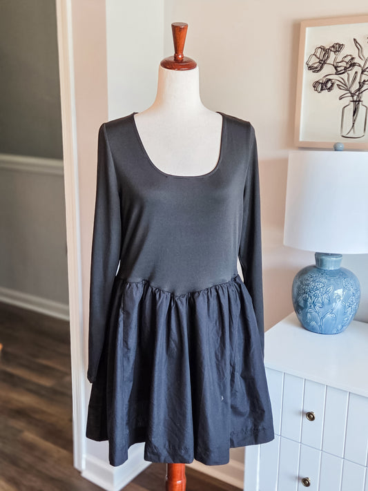 Black Dress XL