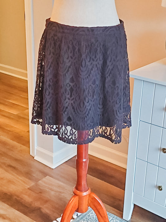 Black Lace Skirt M