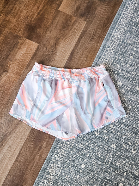 Blue Pink Orange Athletic Shorts M