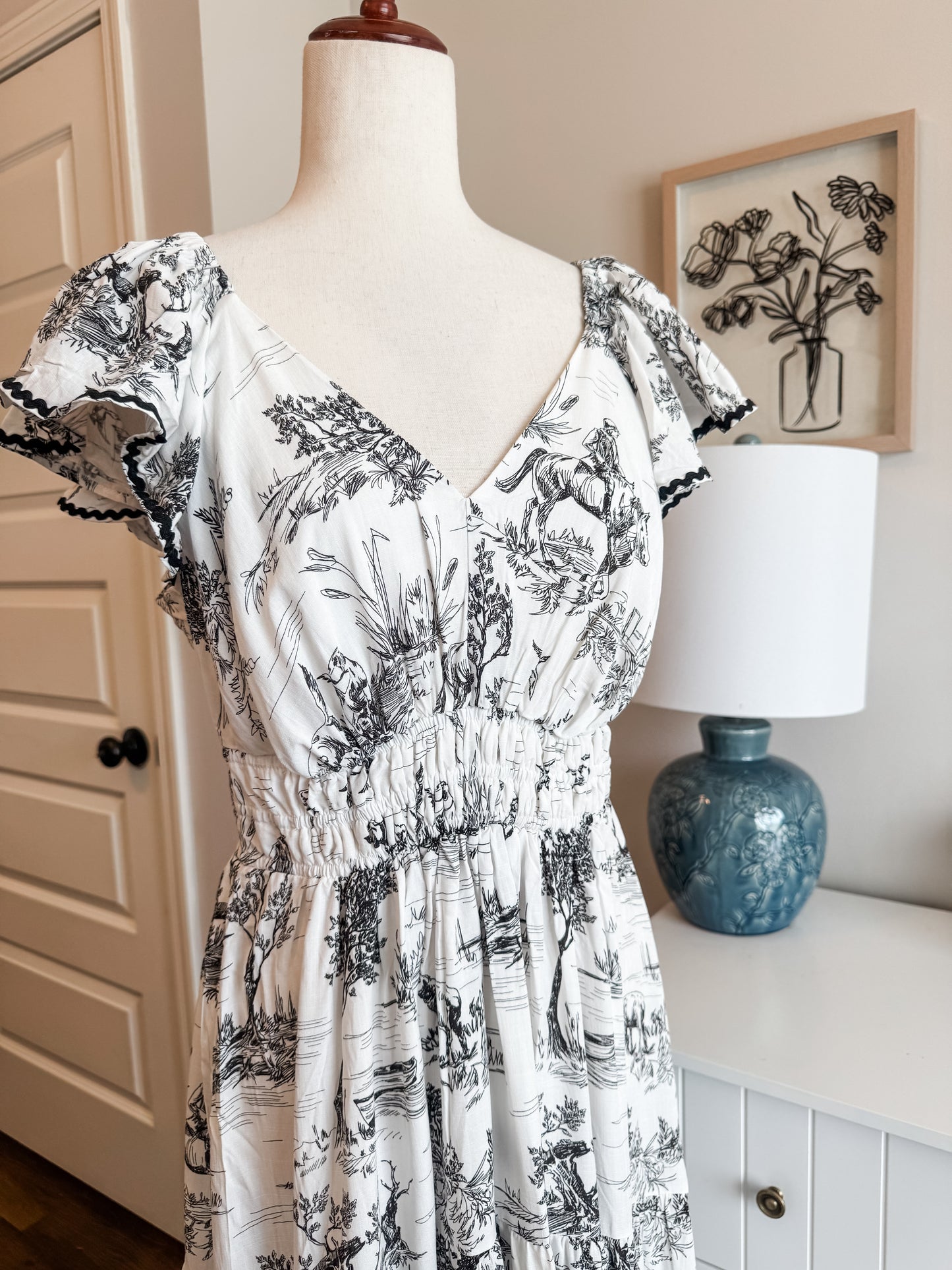 NEW Black White Toile Print Dress