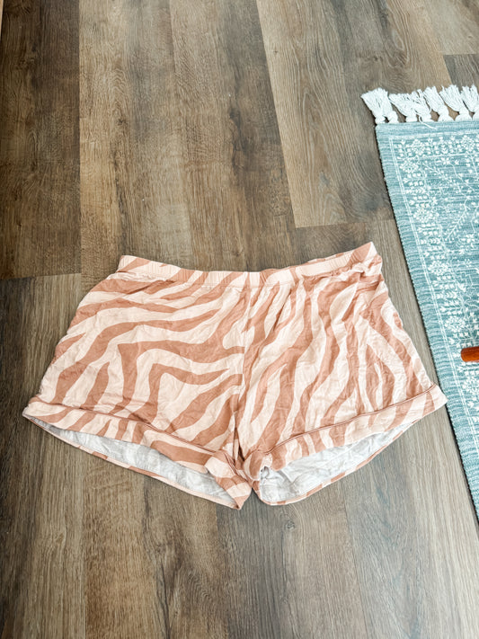 Zebra Print Shorts L