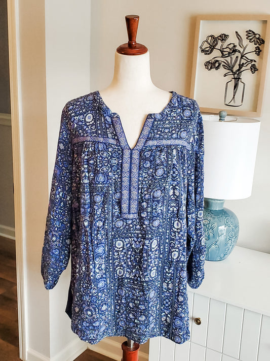 Navy Gray Floral Top 20/22