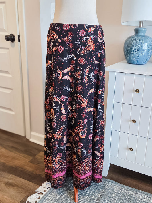 Black Print Maxi Skirt L