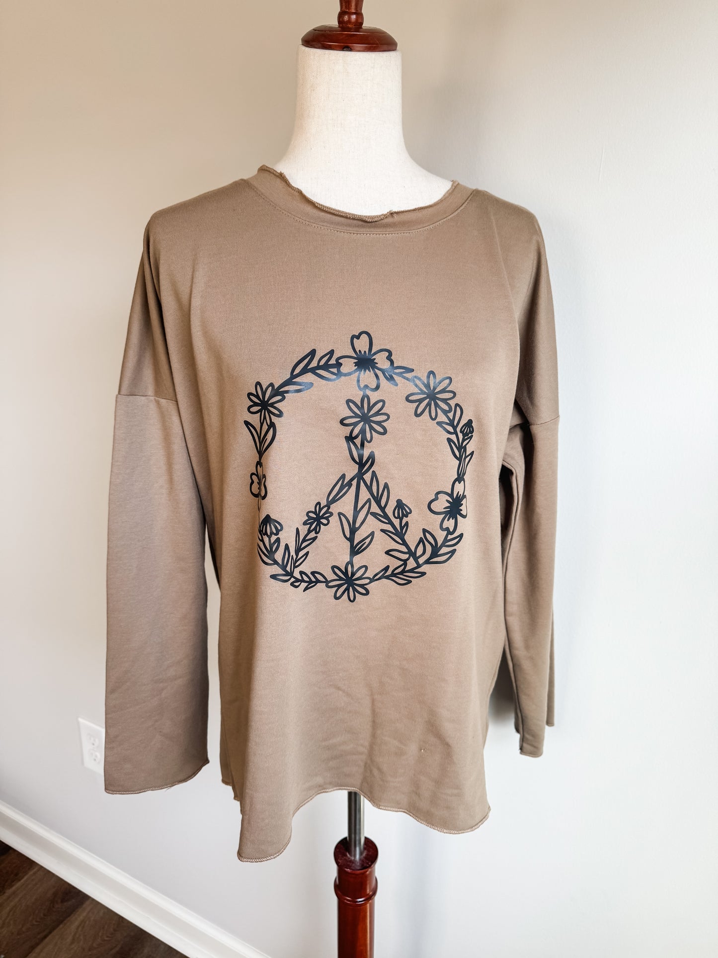 Brown Peace Sign Floral Top L