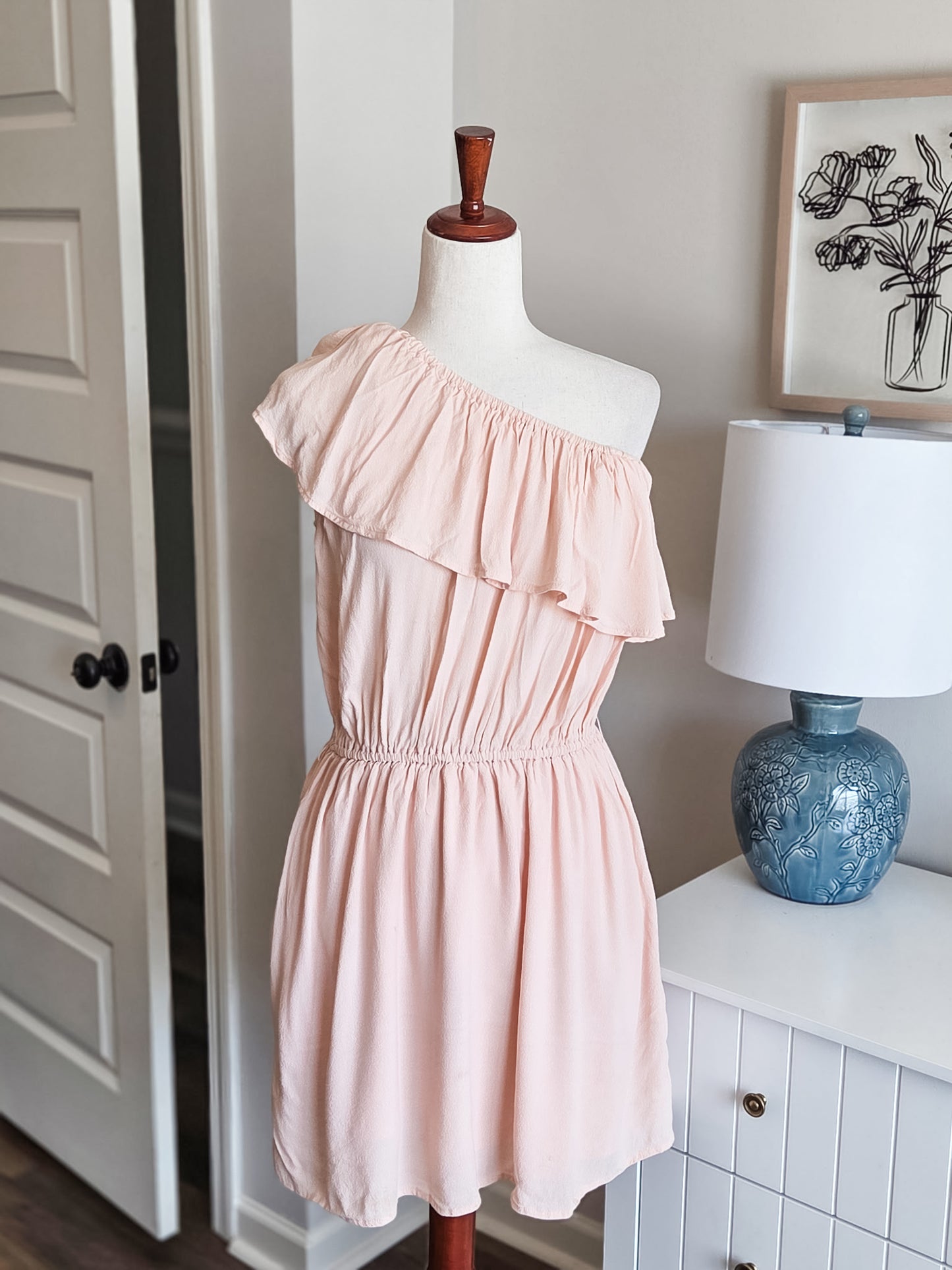Pink Ruffled One Shoulder Dress S