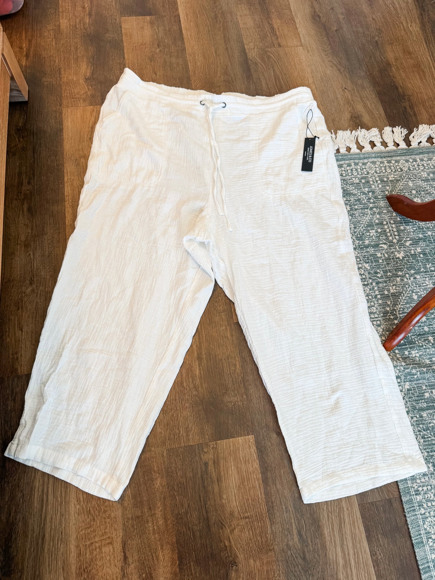 NWT White Pants 3X
