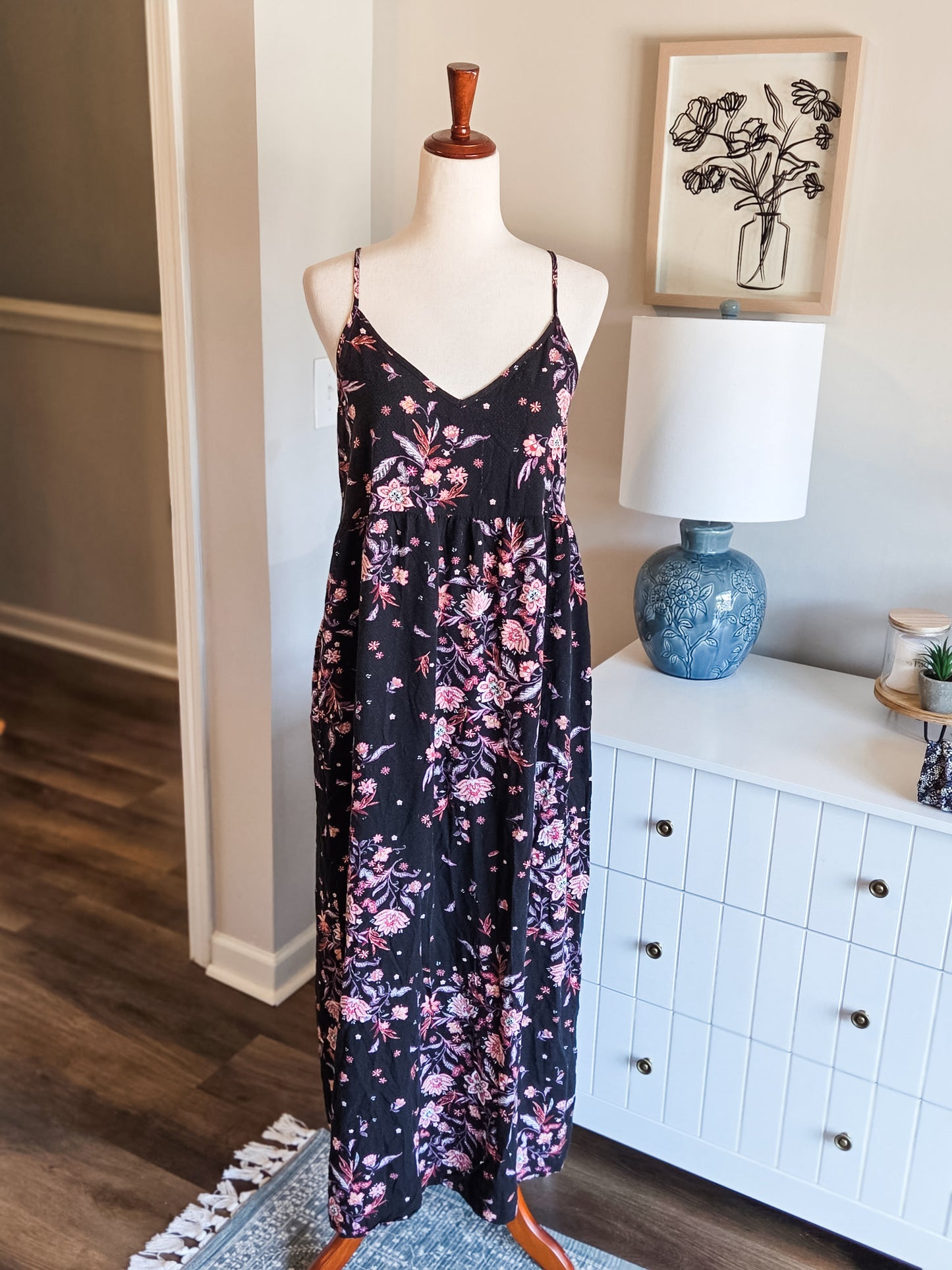 Black Floral Maxi Dress S
