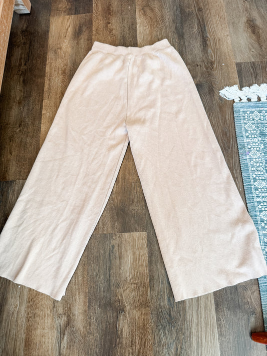 Tan Cropped Sweater Pants S/M