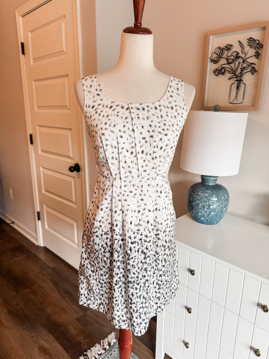 Cream Gray Black Print Dress 0P