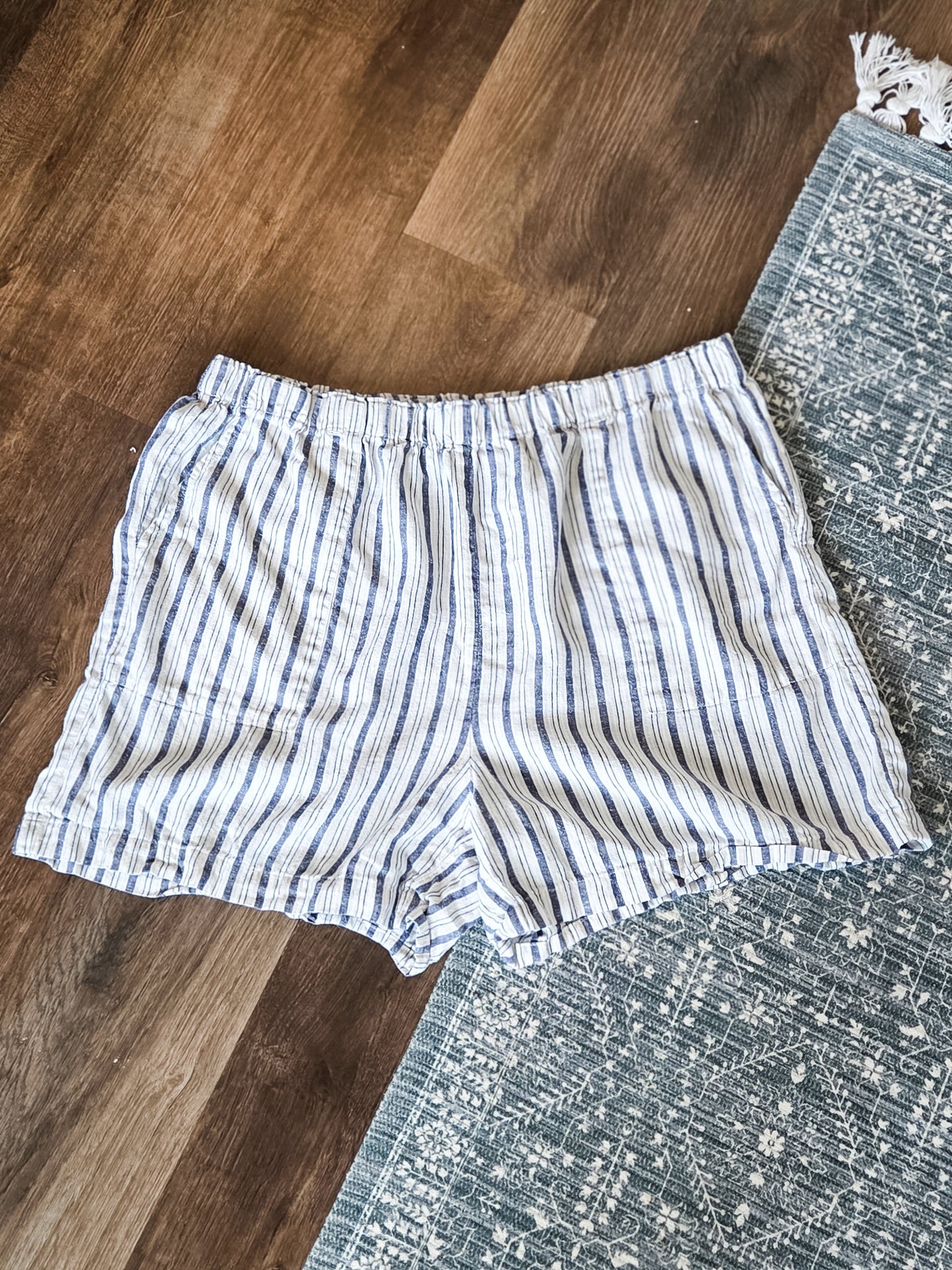 Blue White Striped Shorts XL