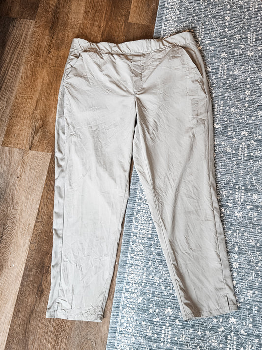 Tan/Green Athletic Pants XL