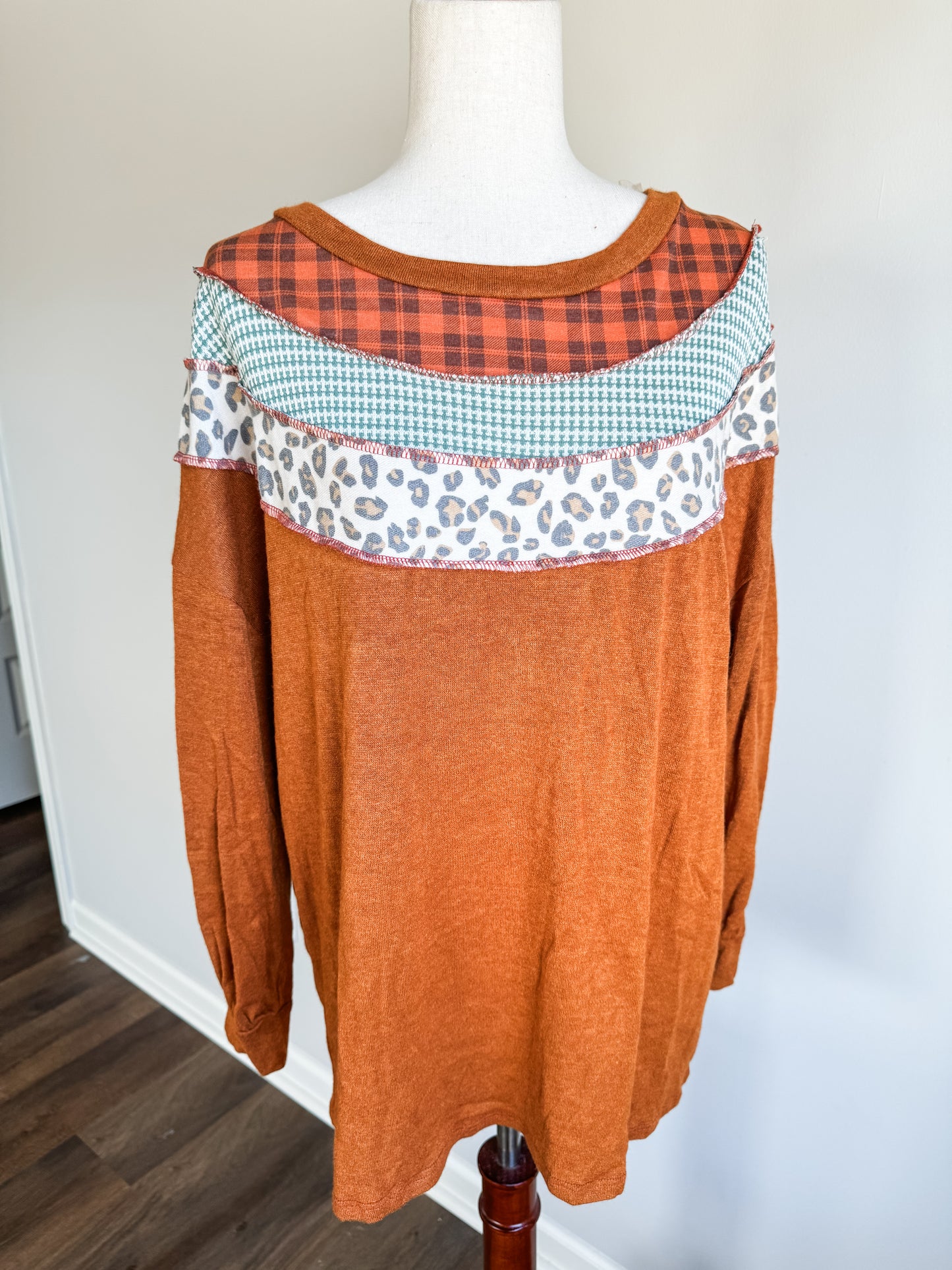 Rust Top with Multi Print Trim L