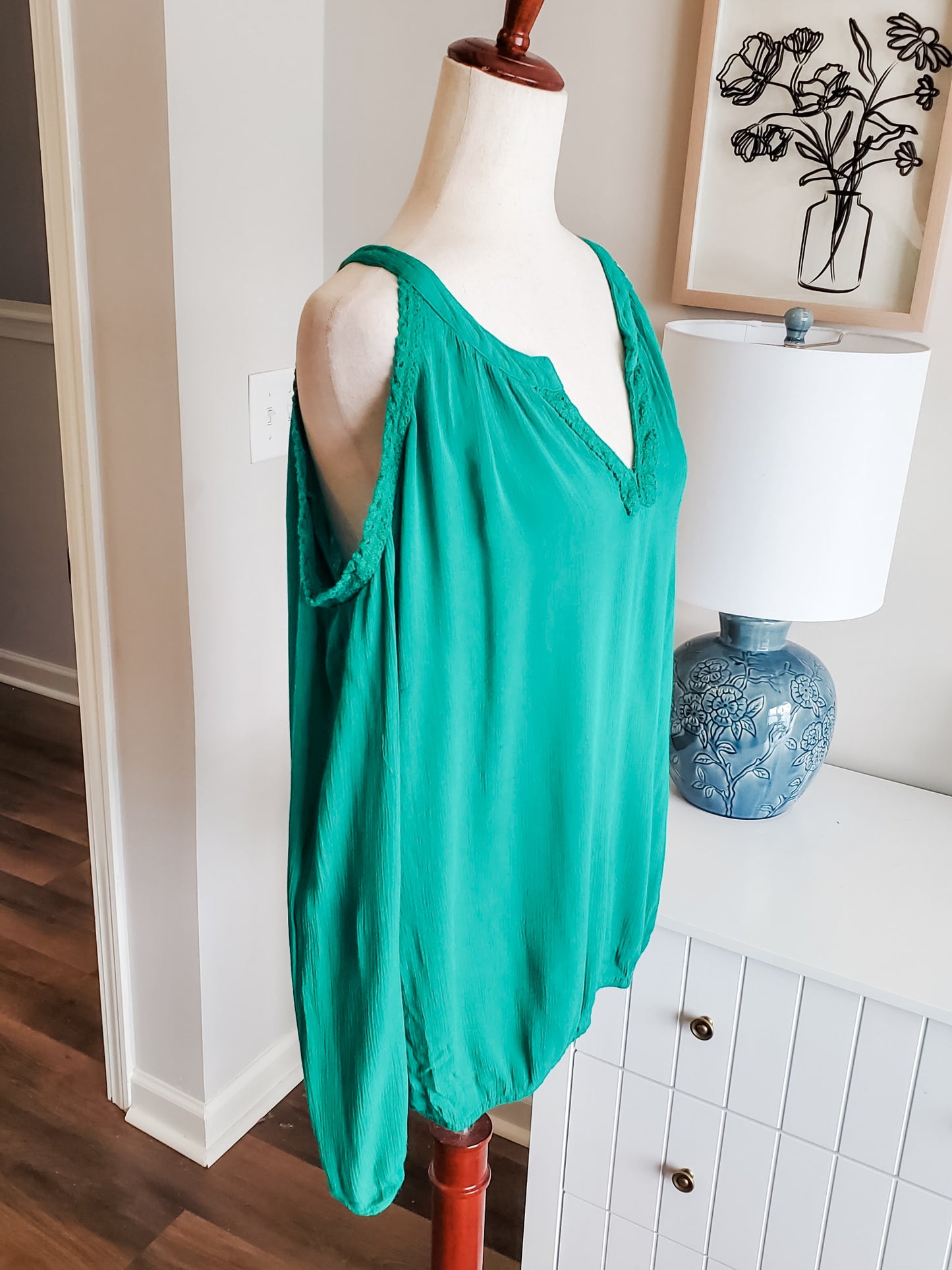 Green Cold Shoulder Top 18/20W