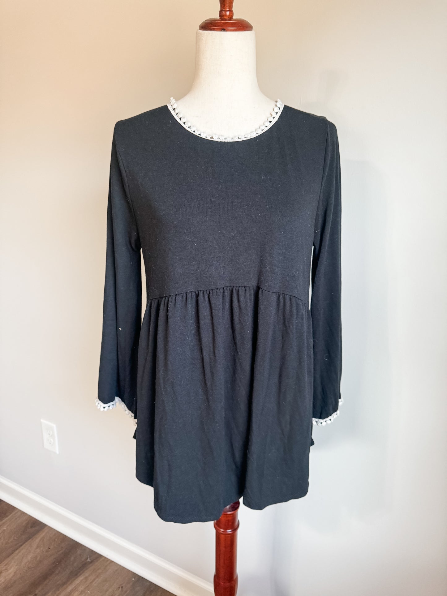 Black Tunic with Pretty Trim M