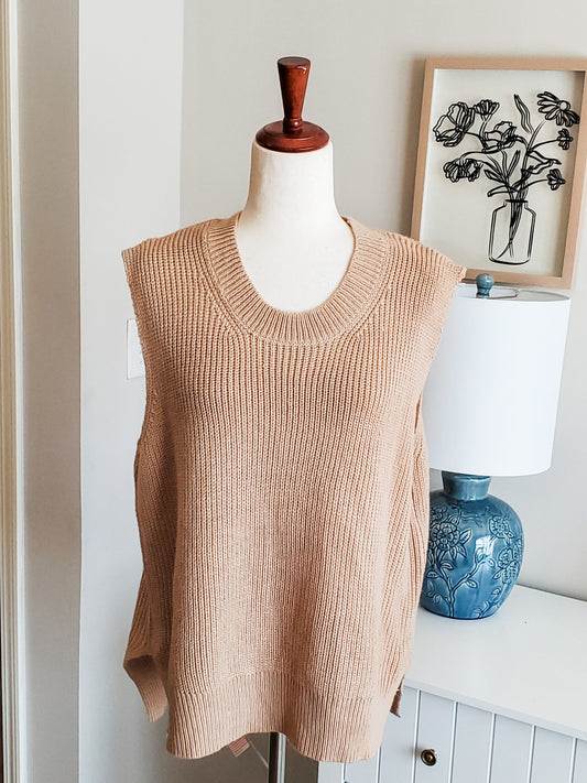 Tan Sweater Vest L