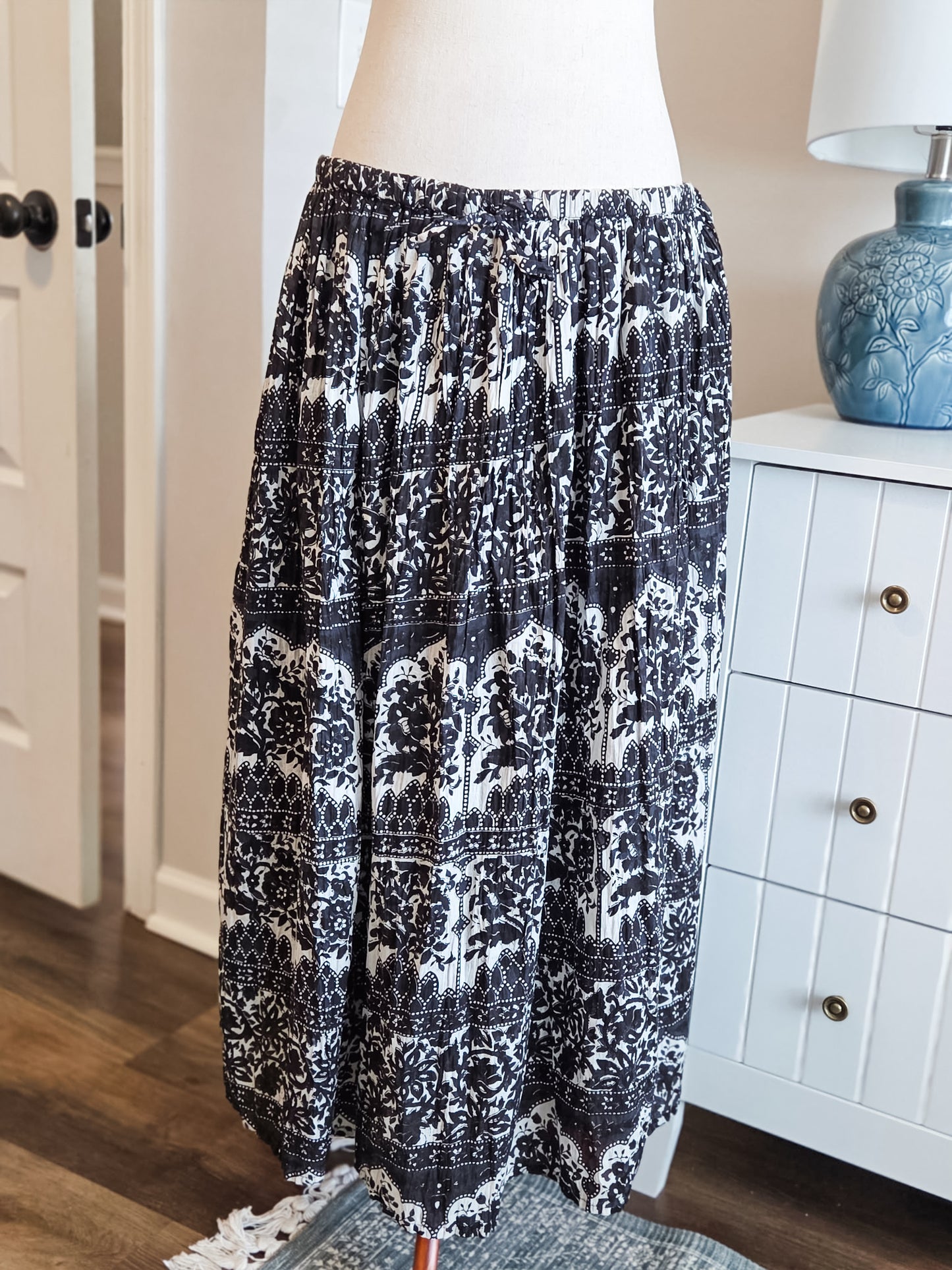 Black Floral Cotton Skirt 1X