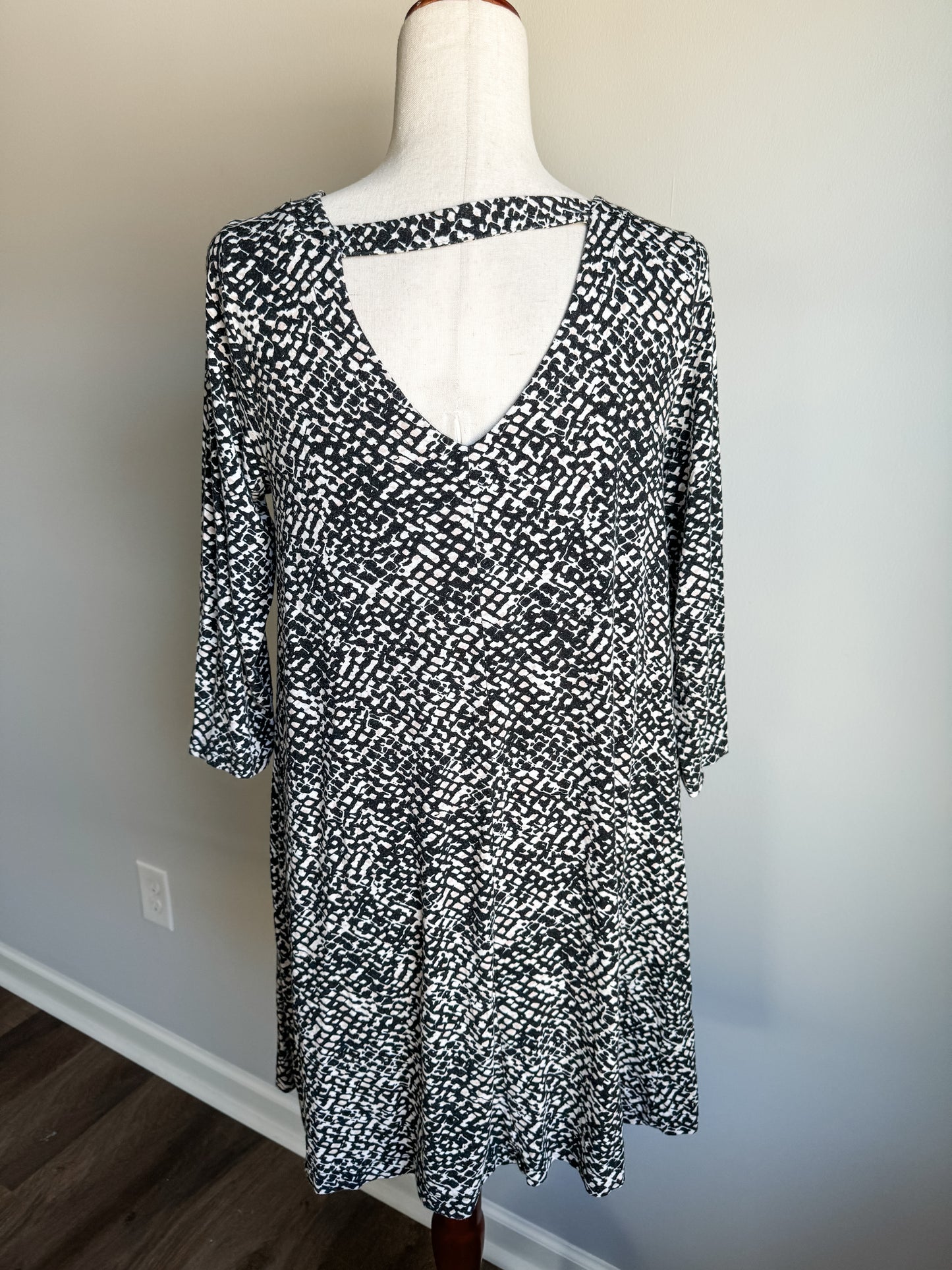 Black Pink White Print Dress M