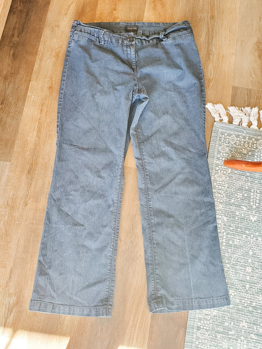 Wide Leg Jeans 16